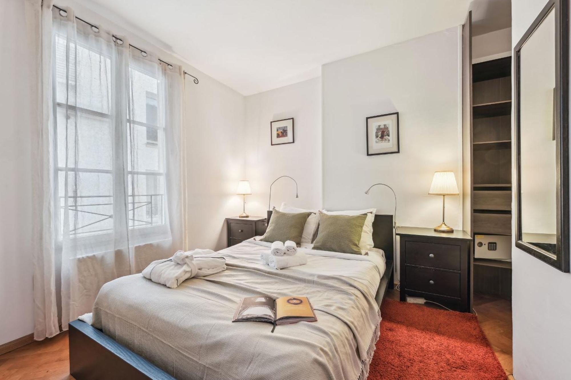Eiffel Tower & Hotel Des Invalides - 1Br - Cityapartmentstay ปารีส ภายนอก รูปภาพ